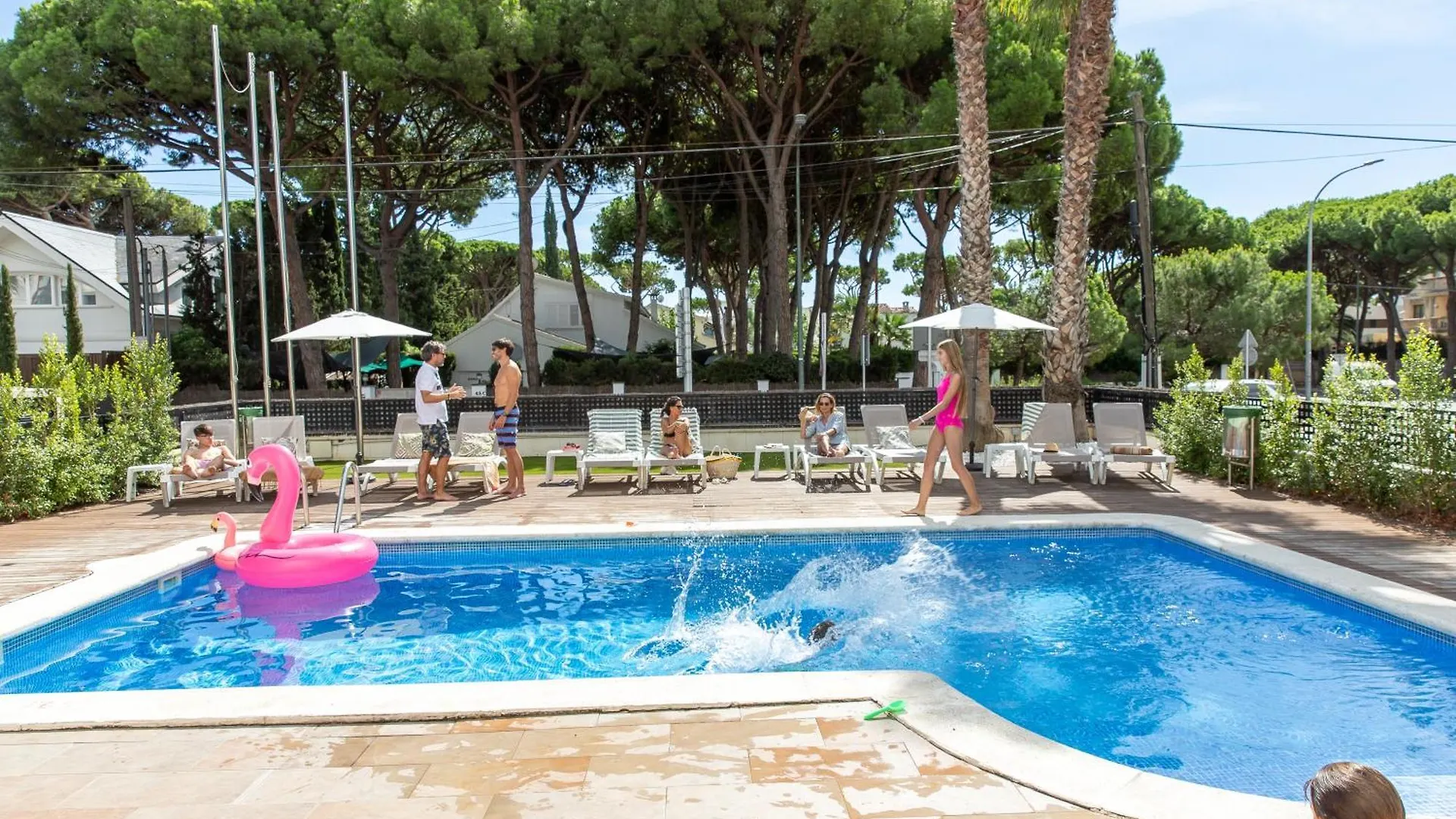 Aparthotel Las Palmeras Castelldefels Španělsko